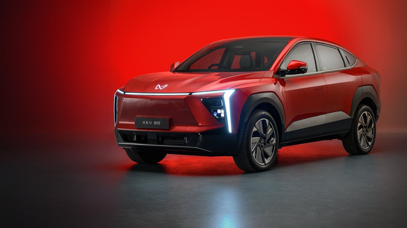 Mahindra Reveals Price for its Flagship EV, the XEV 9e